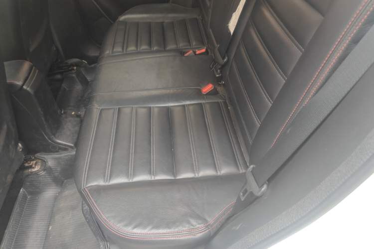 Used Suzuki Vitara 2016 1.4T Automatic 4x4 Flagship Model Left Rear Seat