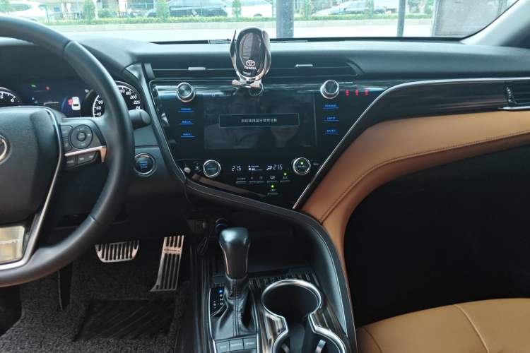 Used Toyota Camry 2019 Revised Version 2.5G Luxury Edition Audio And AC Panel