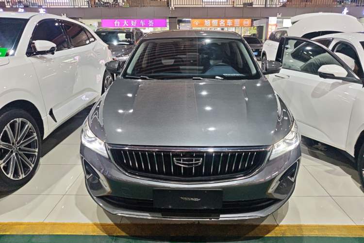 Used Geely Auto Emgrand 2022 4th Generation 1.5L CVT Flagship Model
