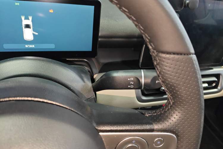 Used Wuling Bingo PLUS 2024 330 km Range Five-Seater Version