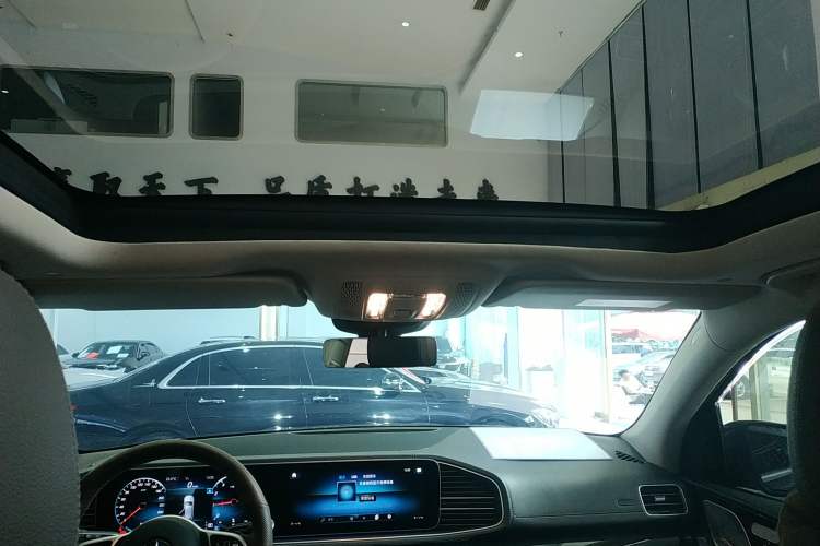 Used Mercedes-Benz GLE 2021 GLE 350 4MATIC Stylish Model Headliner