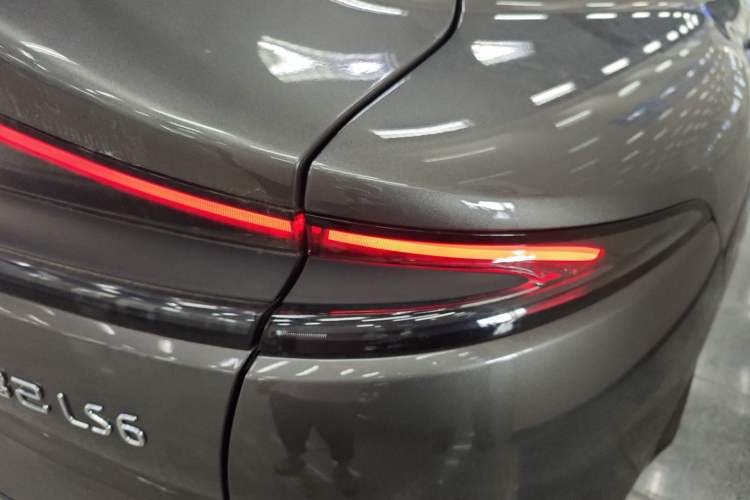 Used IM LS6 2023 Max Standard Edition
