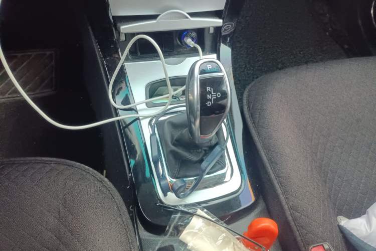 Used BYD e5 2016 300 Luxury Edition
