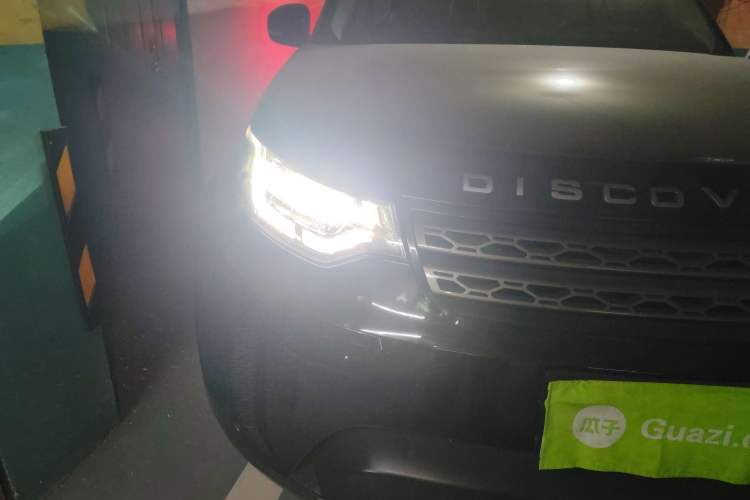 Used Land Rover Discovery 2018 3.0 SC V6 SE