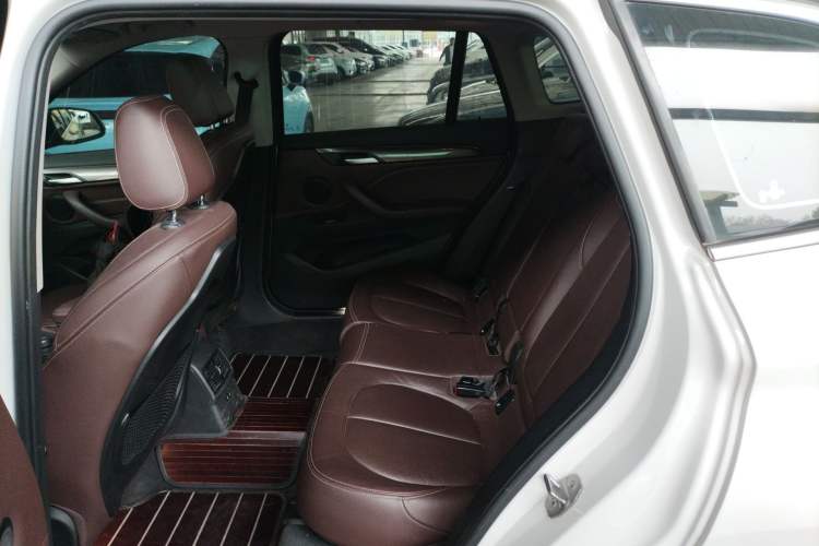 Used BMW X1 2019 sDrive18Li Premium Edition
