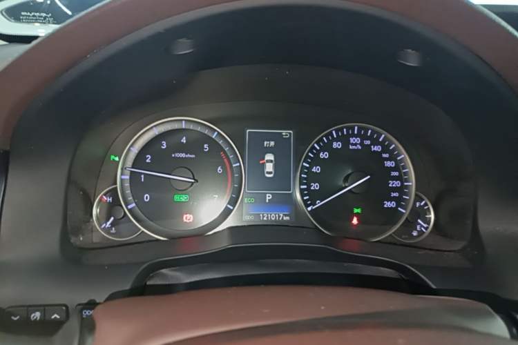 Used Lexus ES 2015 300h Comfort Edition