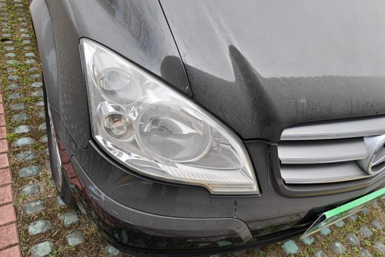 Used Mercedes-Benz Viano 2011 2.5L Luxury Edition Right Front Headlight