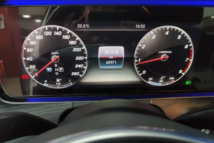 Used Mercedes-Benz E-Class 2018 Restyled E 300 L Sport Luxury Edition
