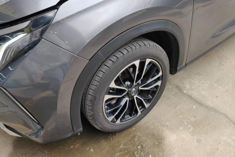 Used GAC Trumpchi GS4 PLUS 2022 390T Automatic Nebula Edition Exterior 4