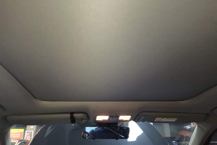 Used Toyota Highlander 2018 2.0T Four-Wheel Drive Luxury Version 7 Seats China VI Standard
