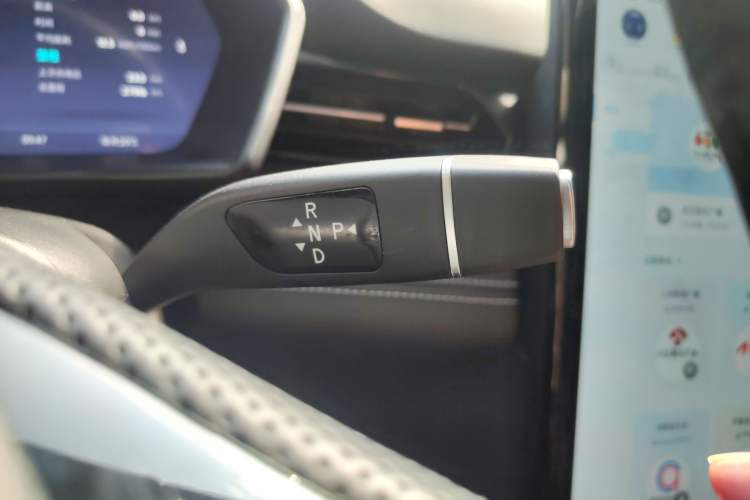 Used XPeng G3 2022 G3i 460G+ Gear Lever