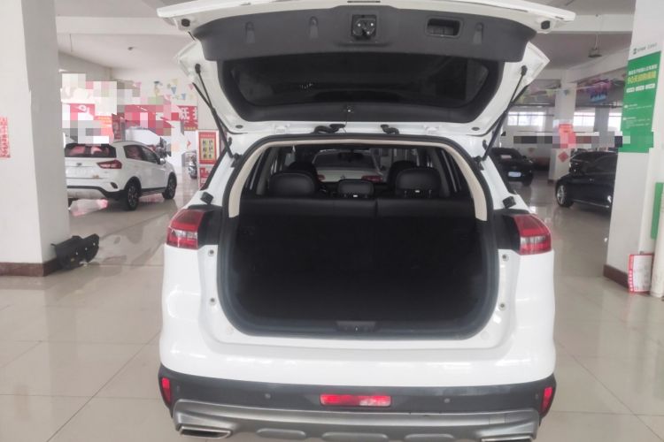 Used Geely Auto Emgrand X7 Sport 2018 1.8TD Automatic Two-Wheel Drive Zhiya Model Trunk