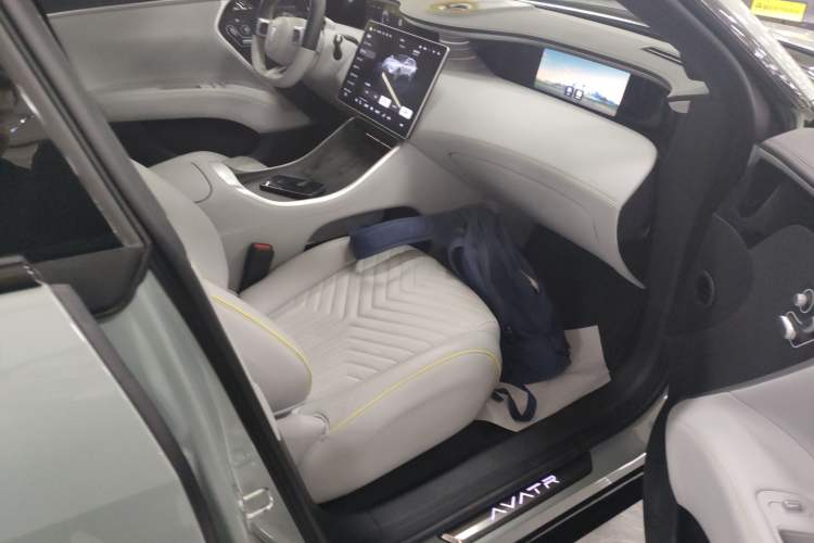 Used Avatr 11 2023 Harmony 90-degree Rear-wheel Drive Business Edition