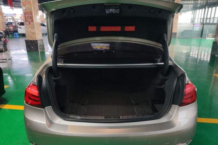 Used BMW 3 Series 2017 320Li xDrive Fashion Model
