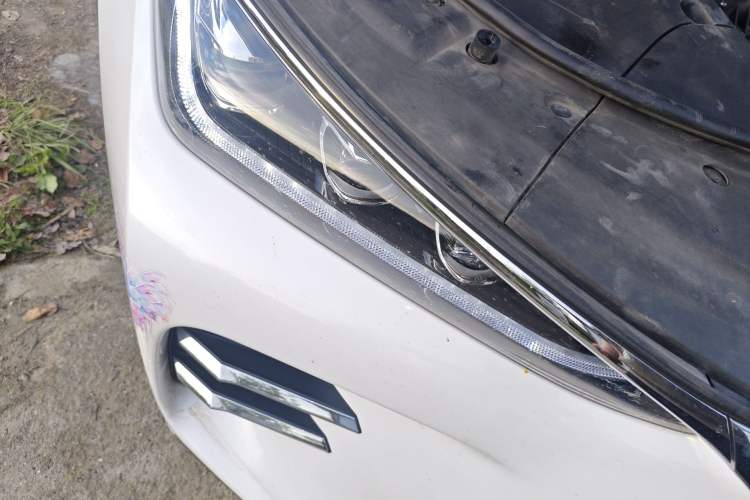 Used BYD Tang New Energy 2018 DM 2.0T All-Wheel Drive Smart Connect Genesis Edition 7 Seats China V Emission Standard