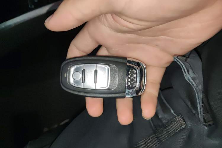 Used Audi Q5 2017 Plus 40 TFSI Technology Model
