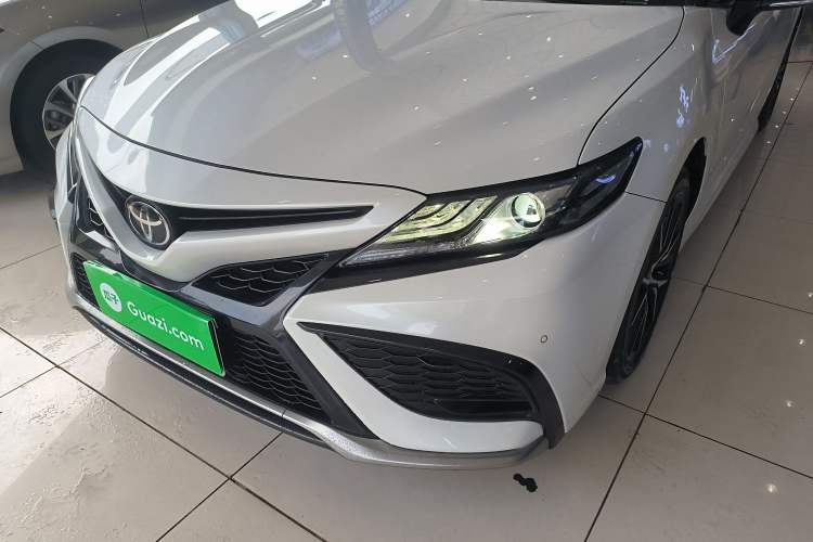 Used Toyota Camry 2022 2.0S Knight Edition Left Front Headlight