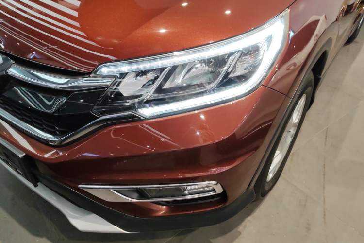 Used Honda CR-V 2015 2.4L two-wheel drive luxury version
