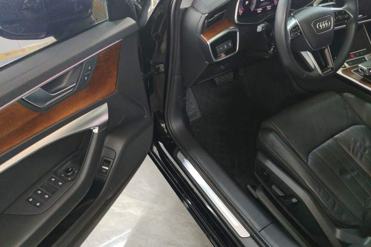 Used Audi A6L 2021 45 TFSI Prestige Elegant Edition
