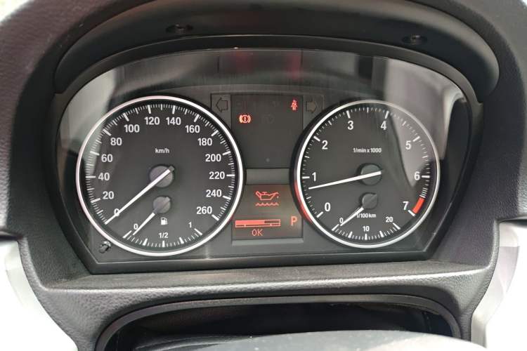 Used BMW 3 Series 2011 320i Coupe Instrument Cluster