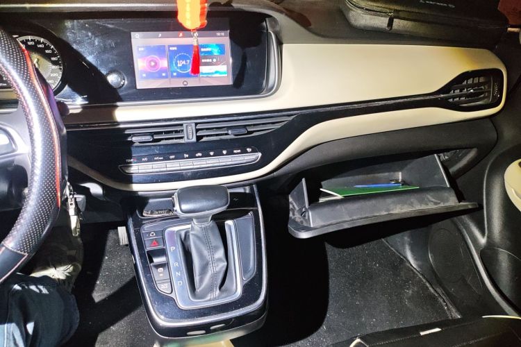 Used GAC Trumpchi M6 2019 270T DCT Elite Edition (7-seater) China VI