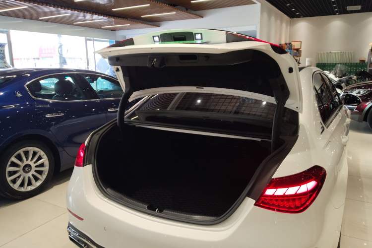 Used Mercedes-Benz C-Class 2023 C 200 L Sport Edition
