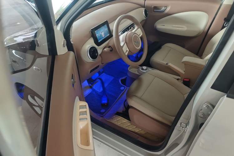 Used Wuling Hongguang MINIEV 2025 Four-Door Version Advanced Edition
