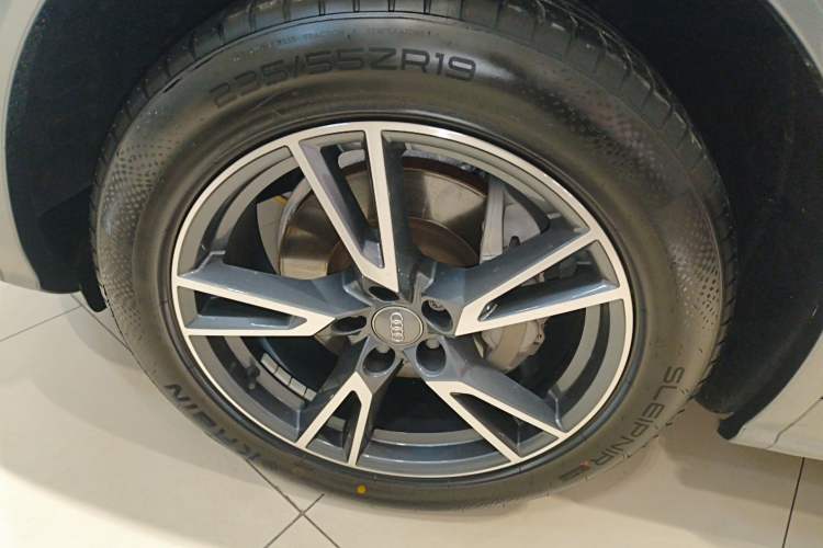 Used Audi Q5L 2020 40 TFSI Prestige Fashion Edition Left Front Wheel Hub