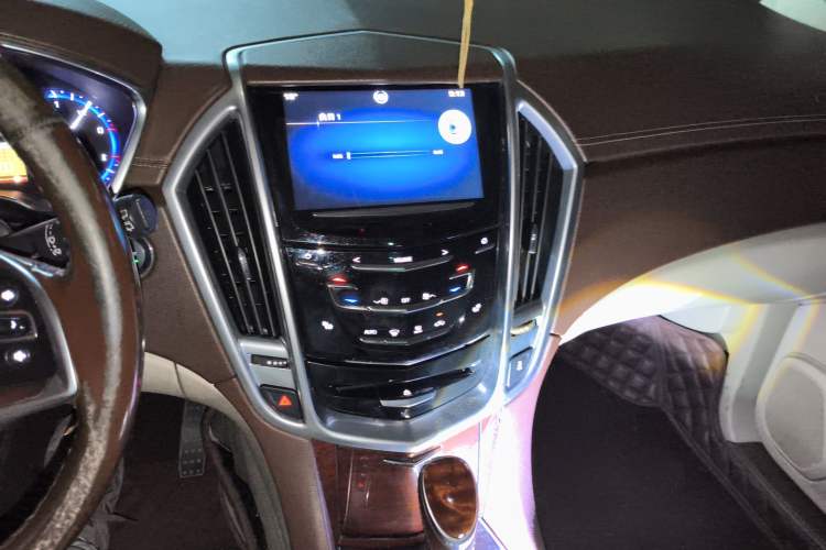 Used Cadillac SRX 2013 3.0L Leading Model
