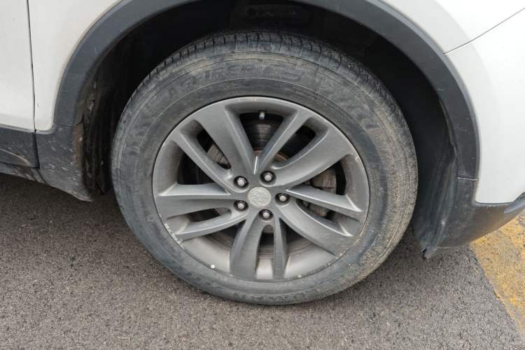 Used Buick Encore 2017 18T Automatic Two-Wheel Drive Urban Leading Model Right Front Wheel Hub