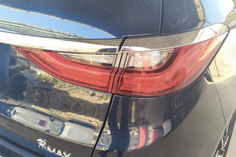 Used BYD Song MAX 2017 1.5T Automatic Smart Connect Elite 7-Seater