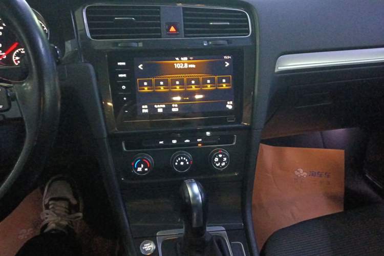 Used Volkswagen Golf 2020 Zhiai Edition 280TSI DSG Comfort Model