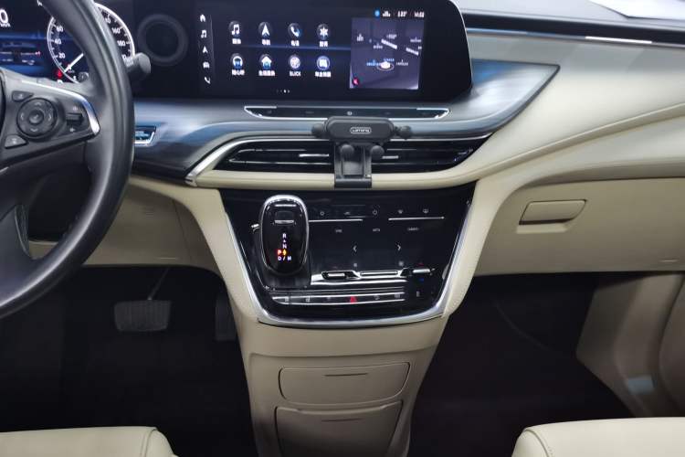 Used Buick GL8 2022 ES Land Cruiser 653T Luxury Model