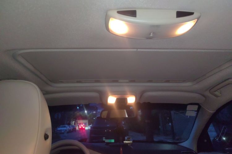 Used Volvo S80L 2011 2.0T ZhiZun Edition Headliner