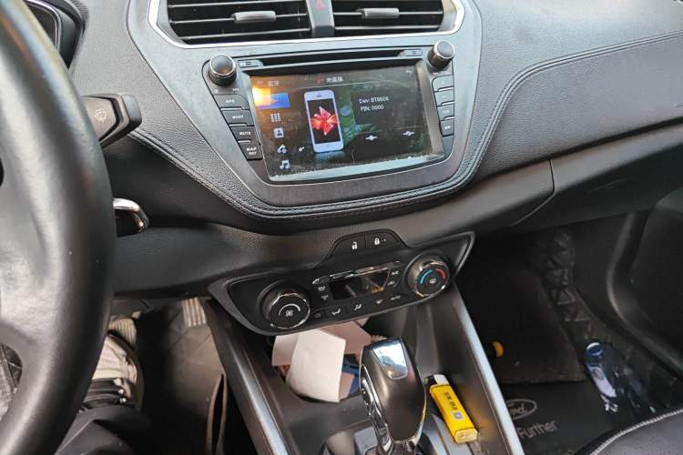 Used Ford Escort 2015 1.5L Automatic Fashion Model