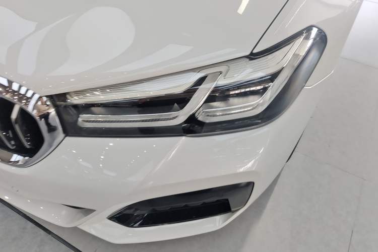 Used BMW 5 Series 2022 Second Facelift 525Li M Sport Package
