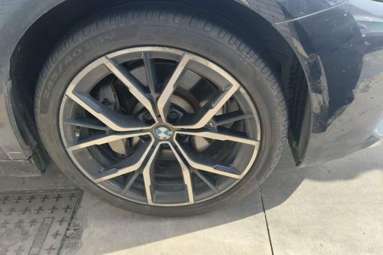 Used BMW 5 Series 2022 Restyled 530Li Leading Edition M Sport Package
