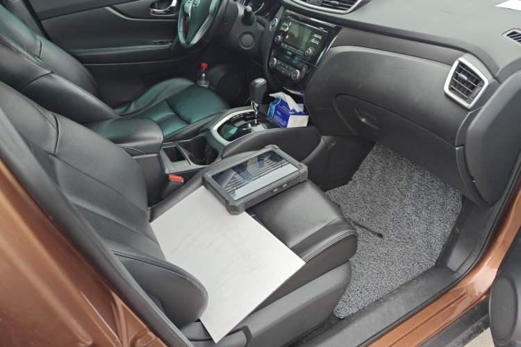 Used Nissan X-Trail 2014 2.0L CVT Comfort Edition 2WD