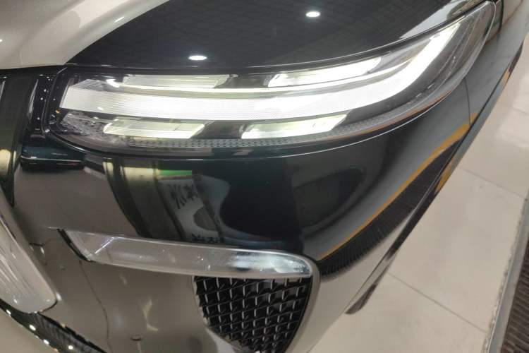 Used VOYAH Titan 2026 Model Max+ Left Front Headlight