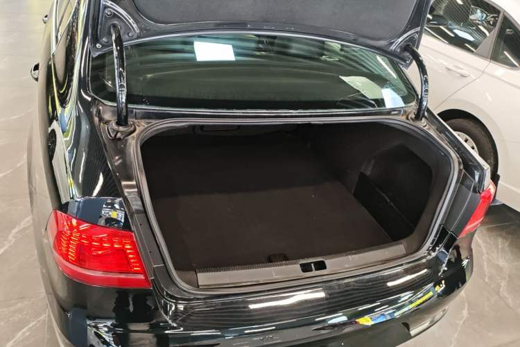 Used Volkswagen Magotan 2015 1.8TSI Luxury Model