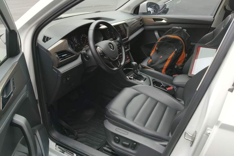 Used Volkswagen Tharu 2021 280TSI Two-Wheel-Drive Luxury Edition Left Front Seat