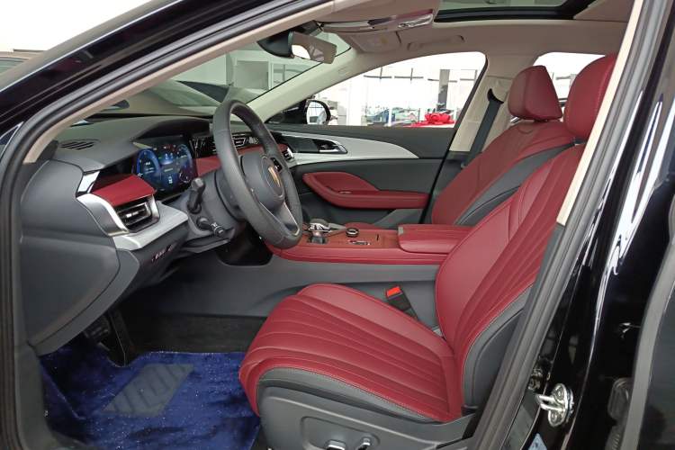 Used Hongqi H5 PHEV 2025 130 Super Hybrid Version
