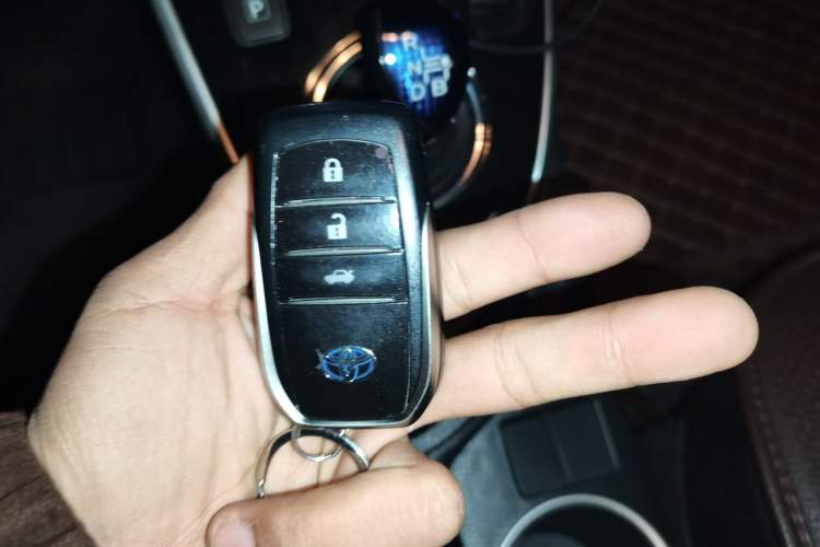 Used Toyota Levin Hybrid E+ 2019 1.8L PH GS E-CVT Elite Edition Vehicle Key