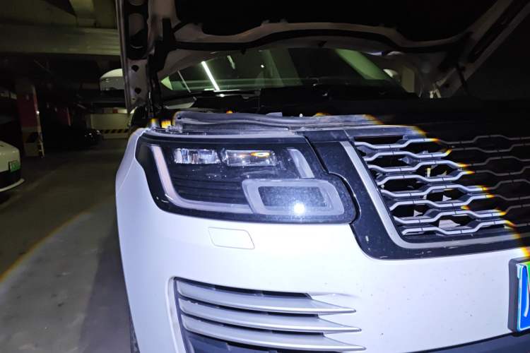 Used Land Rover Range 2018 3.0 SC V6 AB Prestige Extended Edition Right Front Headlight