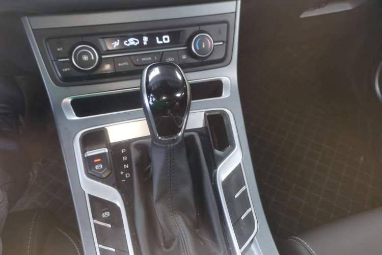 Used Geely Auto Emgrand 2021 UP 1.5L CVT Luxury Model