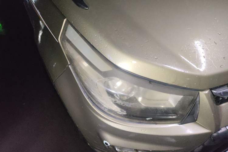 Used HYOSOW S3 2014 1.5L Comfort Version China IV Emission Standard Right Front Headlight