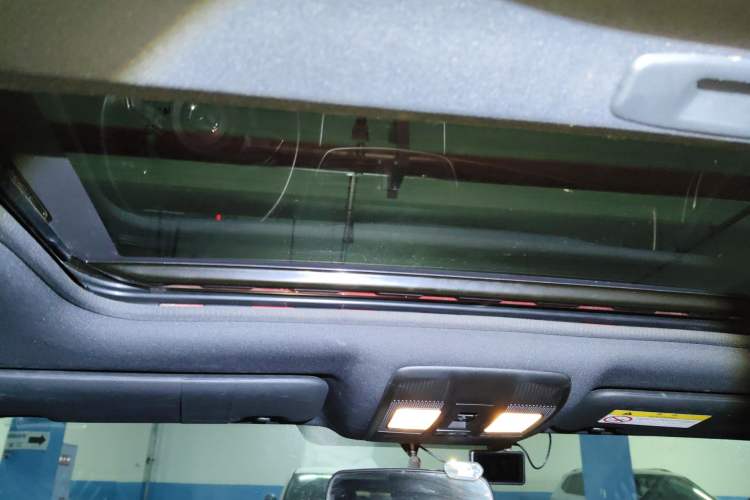 Used Mazda CX-4 2018 2.0L Automatic Two-Wheel Drive Blue Sky Exploration Version China V Standard Headliner