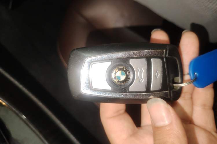 Used BMW 5 Series 2014 525Li Luxury Design Package