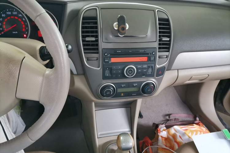 Used Nissan Sylphy 2012 Classic 1.6XE Manual Comfort Edition
