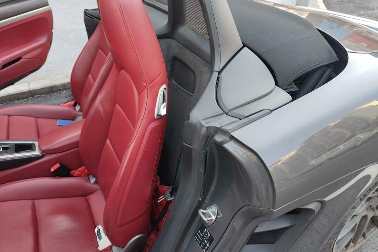 Used Porsche 718 2018 Boxster 2.0T
